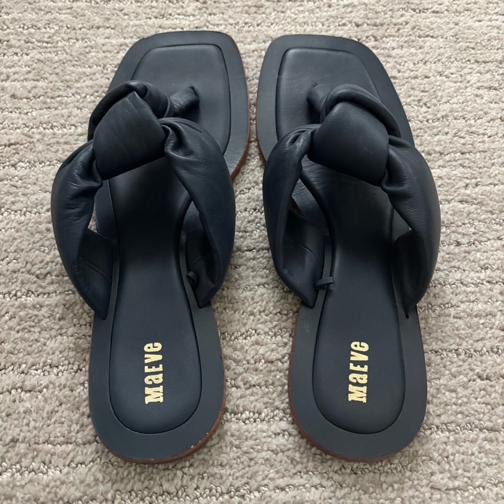 Anthropologie Maeve Puffy Knotted Leather Sandals Navy Blue 9 - Picture 7 of 10